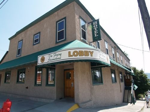 The Flying Steamshovel Inn Rossland Luaran gambar